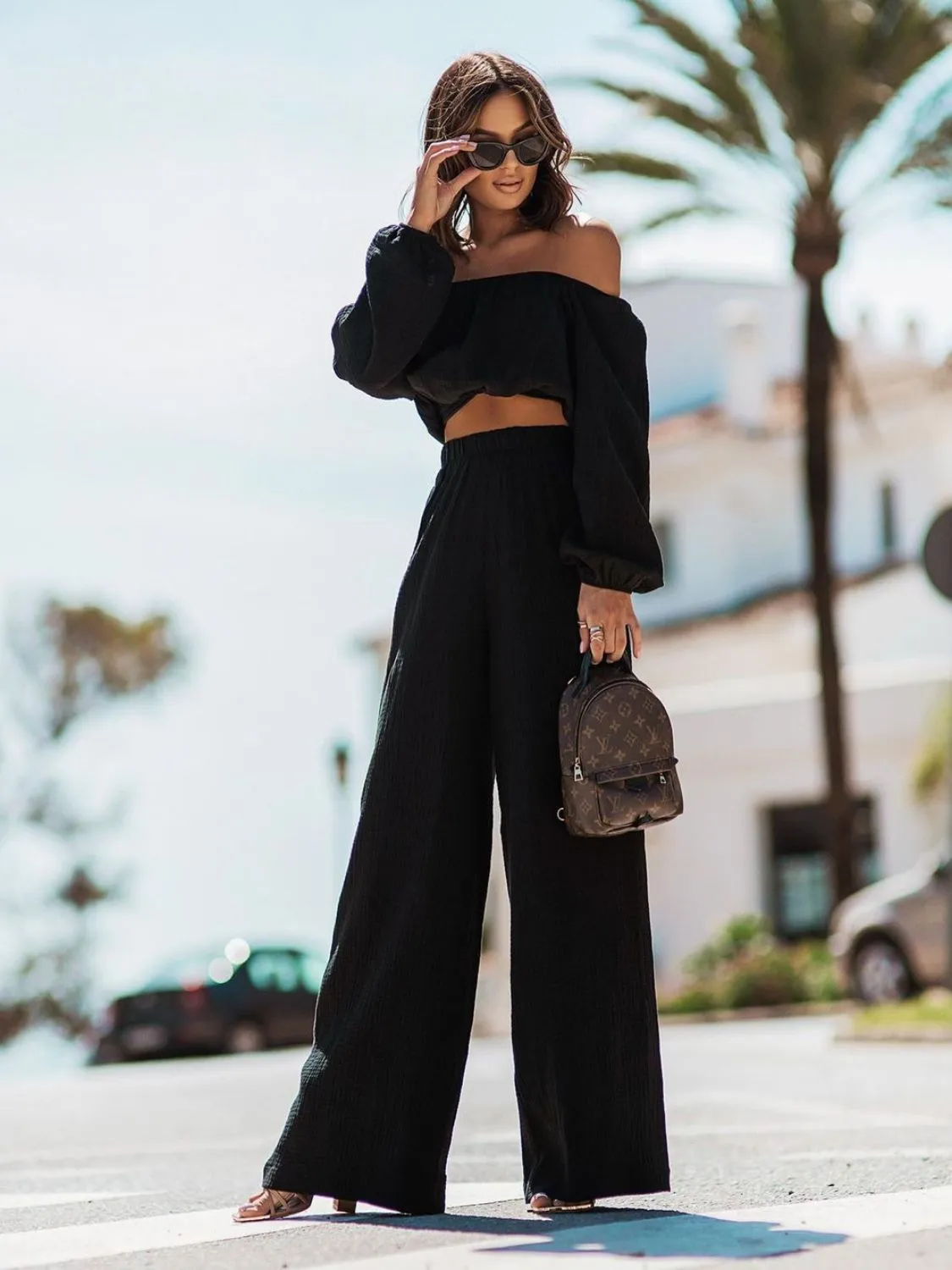 🌟 Off-Shoulder Long Sleeve Top and Pants Set 🌟