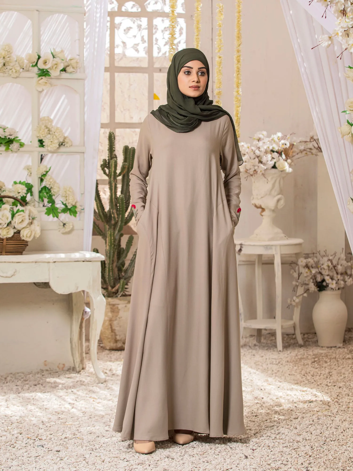 Abaya Buta