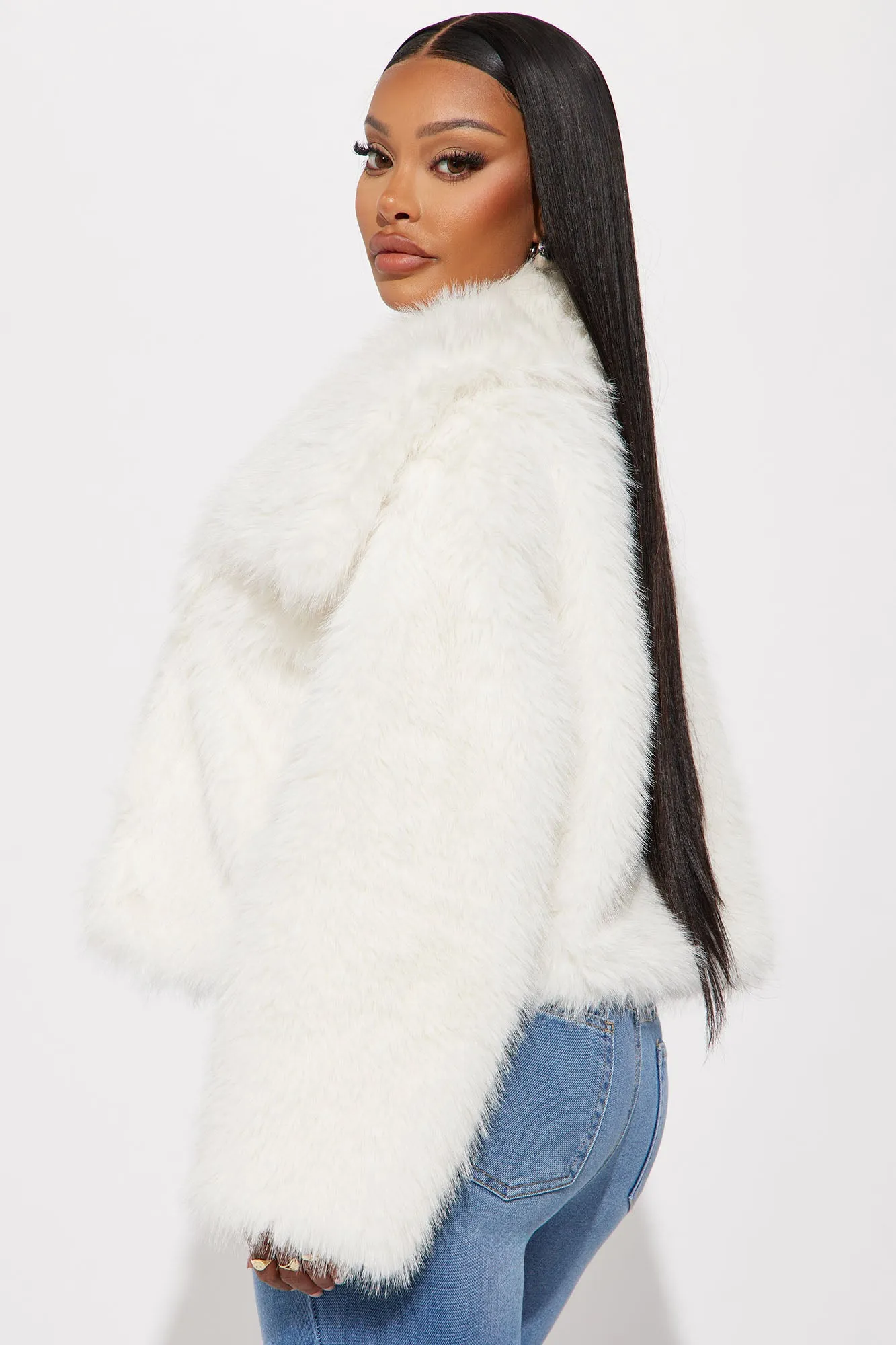 Already Chose Faux Fur Jacket - Cream