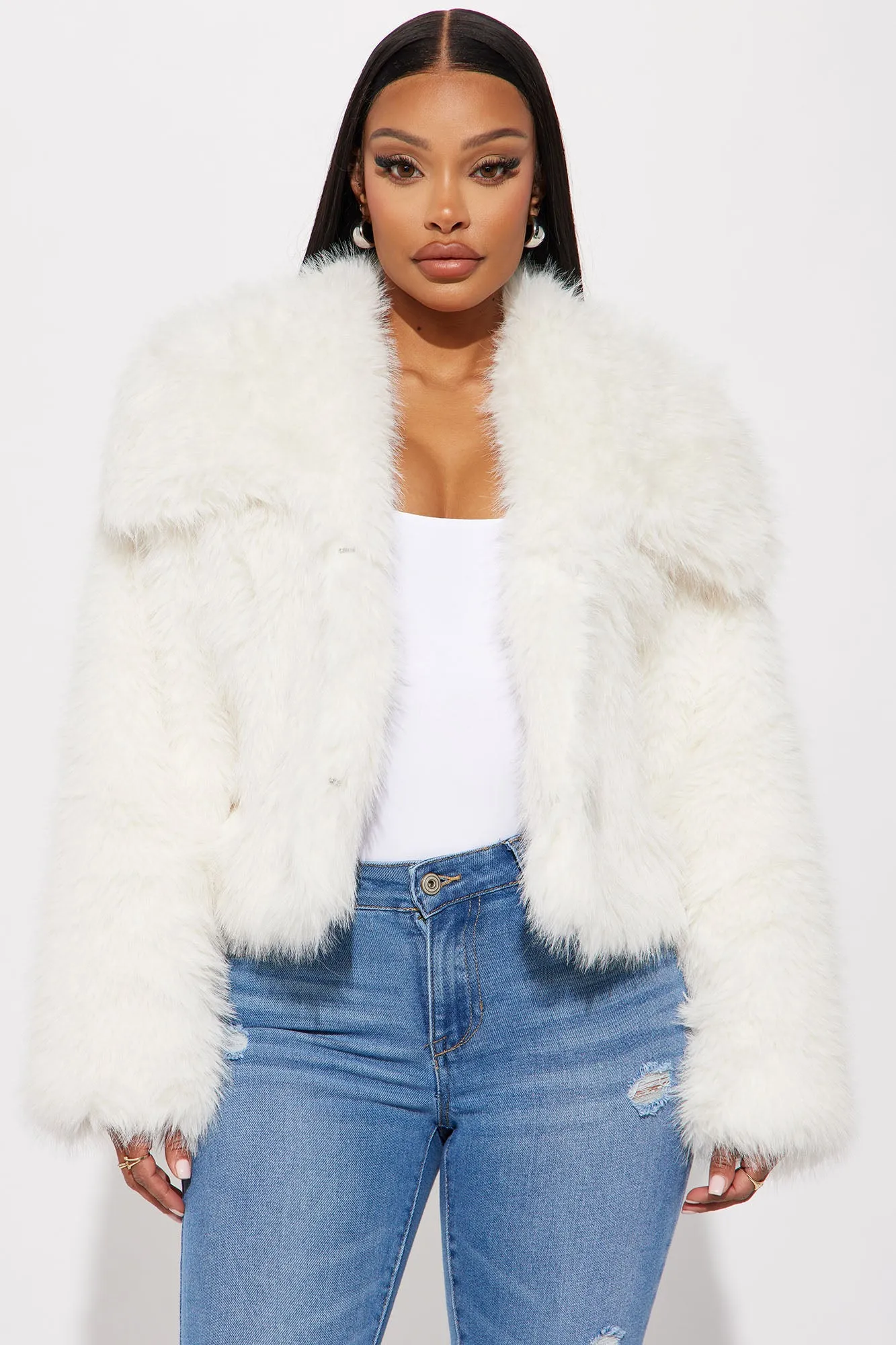 Already Chose Faux Fur Jacket - Cream