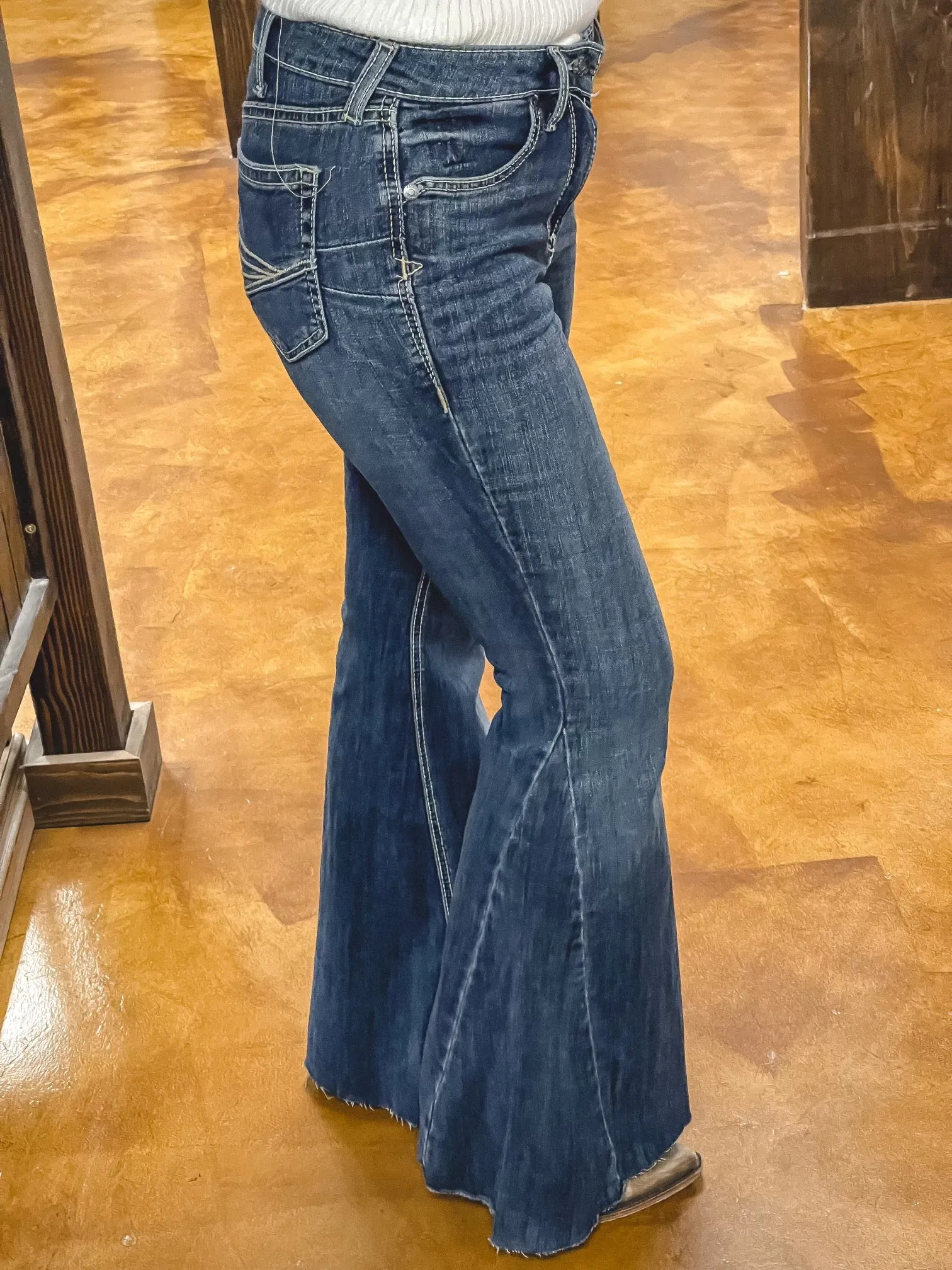 Ariat High Rise Zinnia Flares