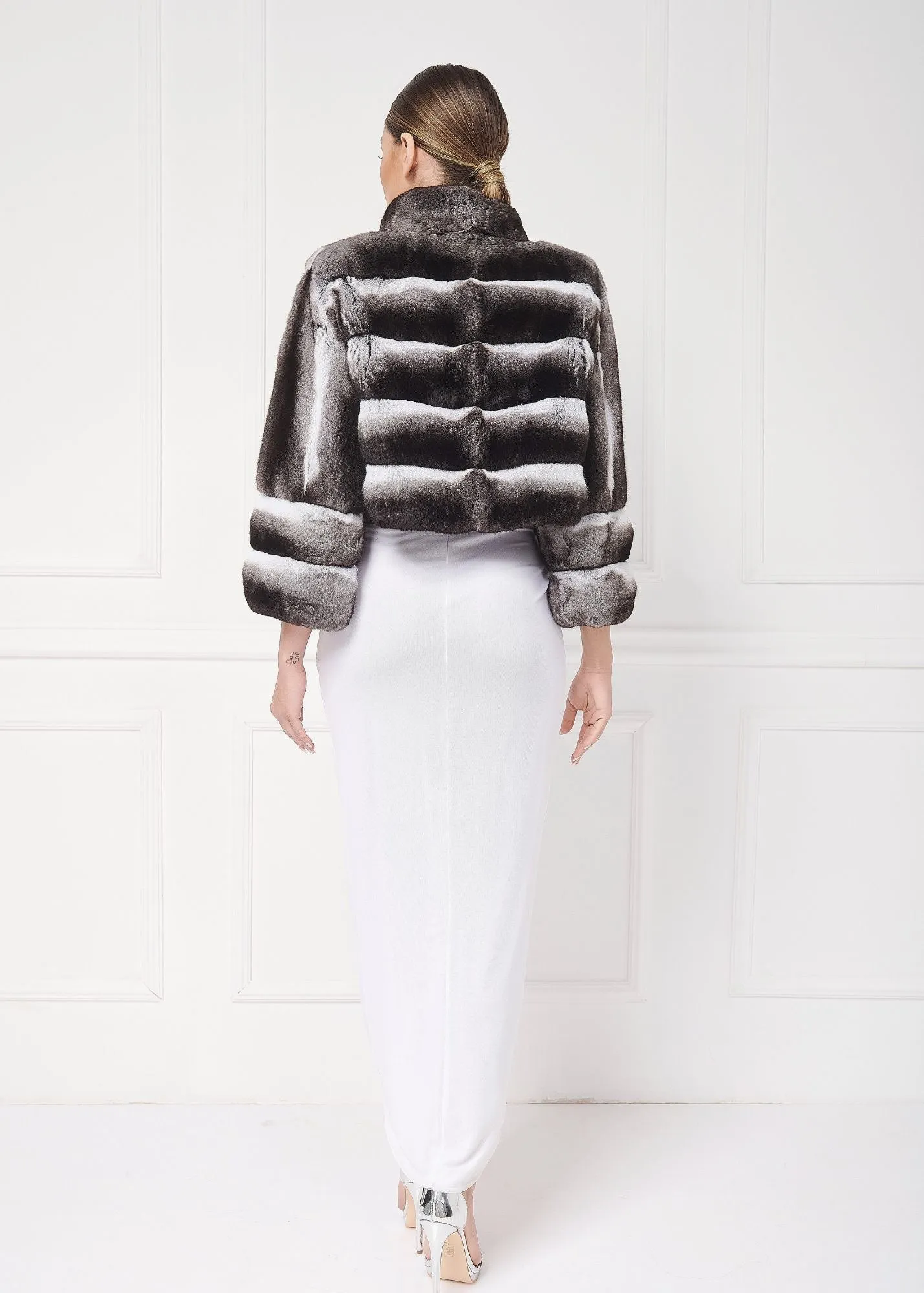 Elegant Chinchilla Fur Jacket