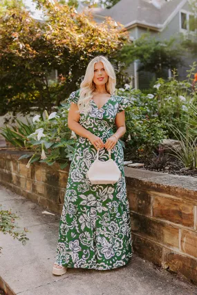 Front Porch Sippin' Maxi Dress in Hunter Green Curves