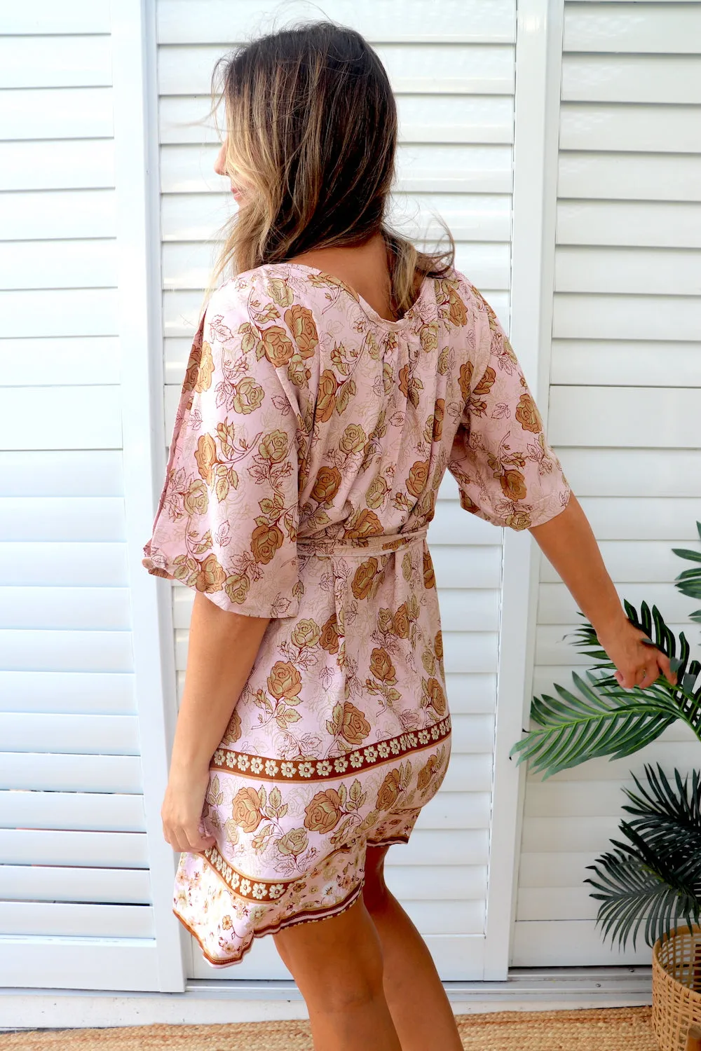 Getaway Short Sleeve Short Dress In Pink Earth Rose