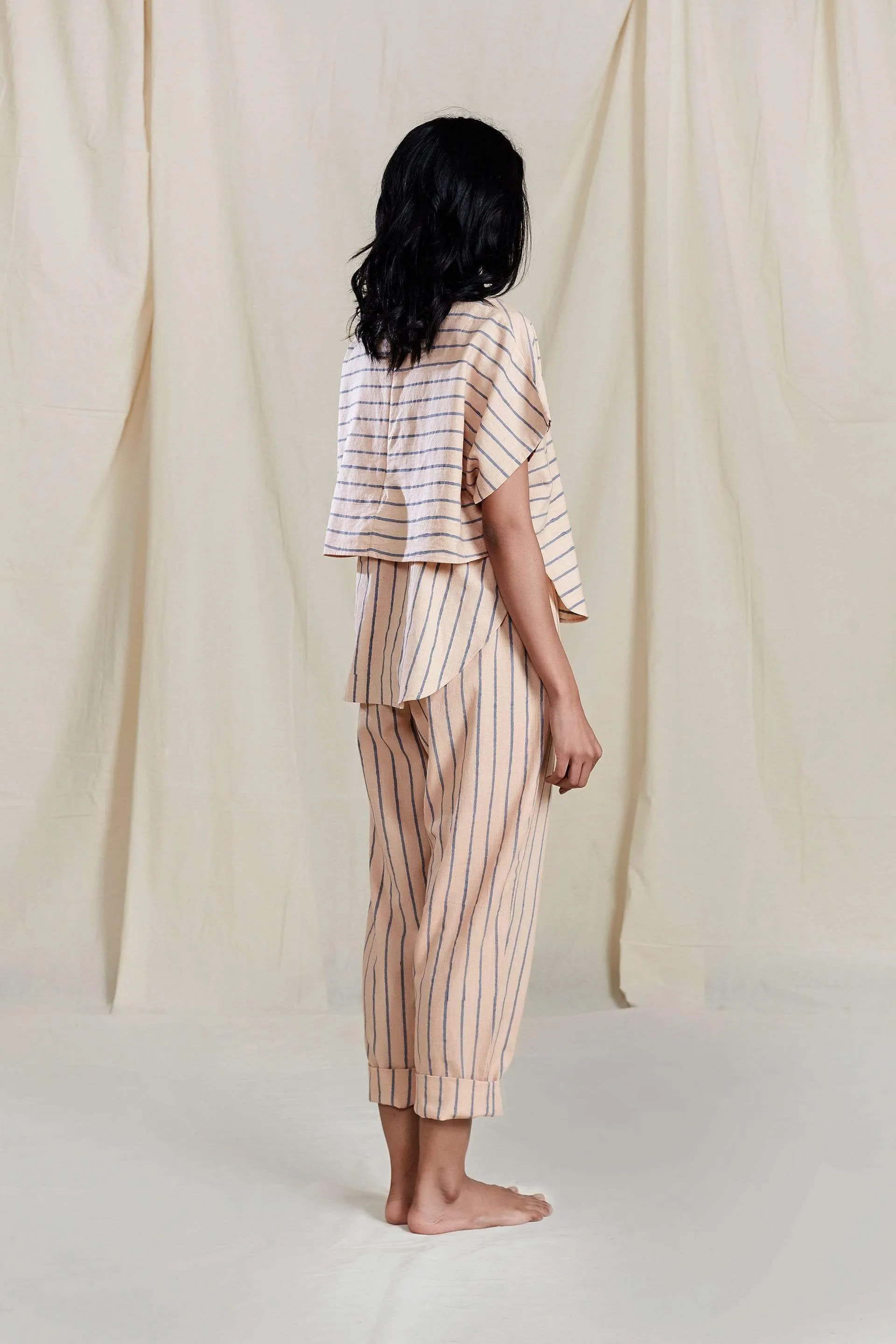 SE Thin Stripe Peach Pants