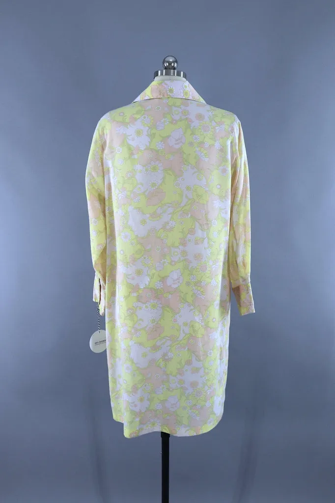 Vintage 1970s Shirt Dress / Pastel Yellow Abstract Print