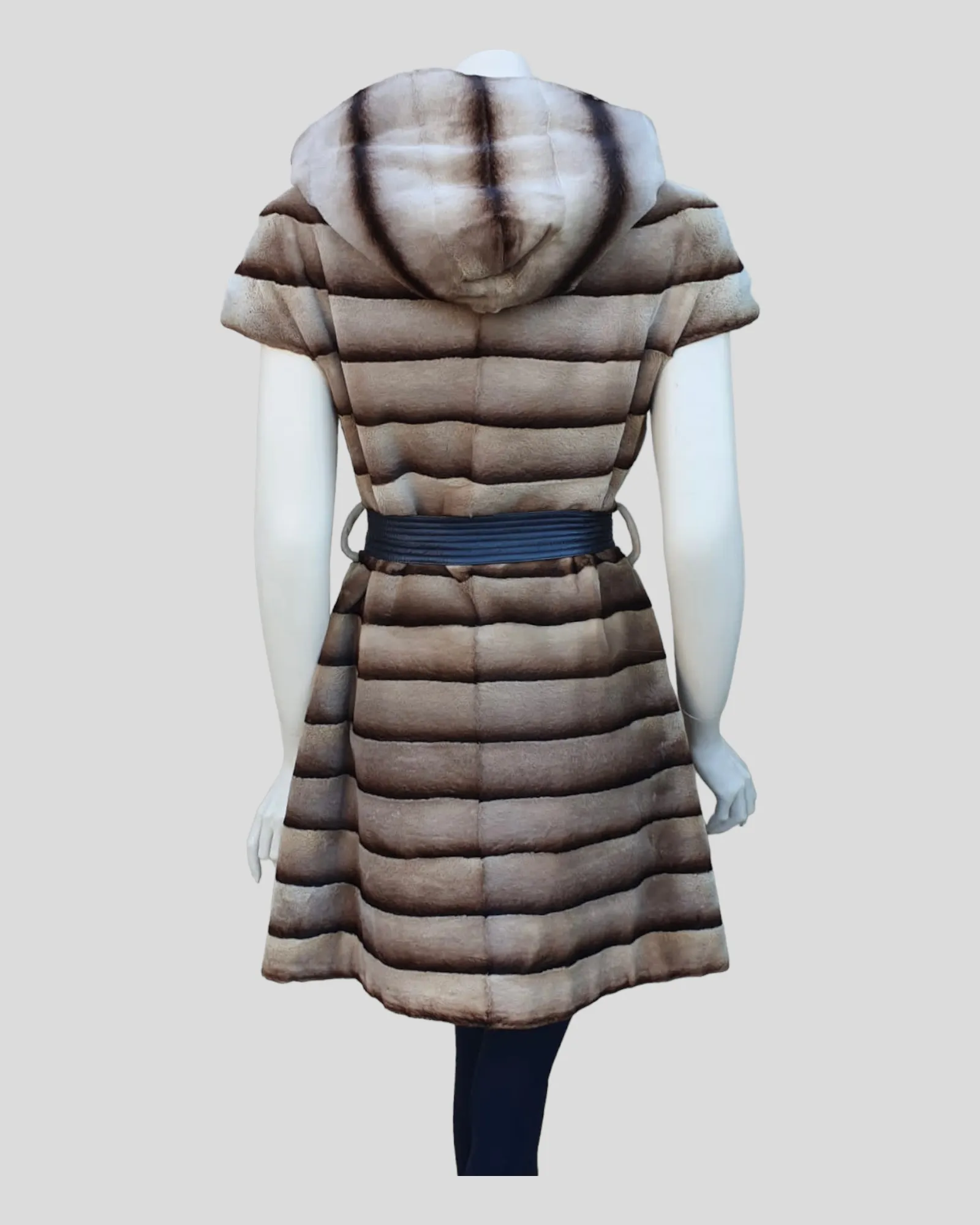 Vintage Two-Toned Brown Horizontal Micro-Sheared Mink Fur Hooded Vest -M/S  (Never Been Worn!)