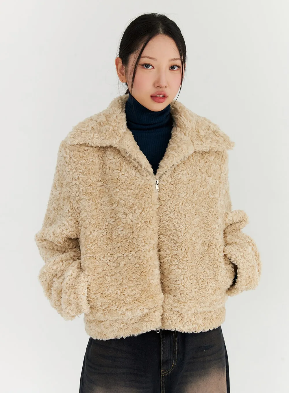 Wide Collar Faux Fur Jacket CN315