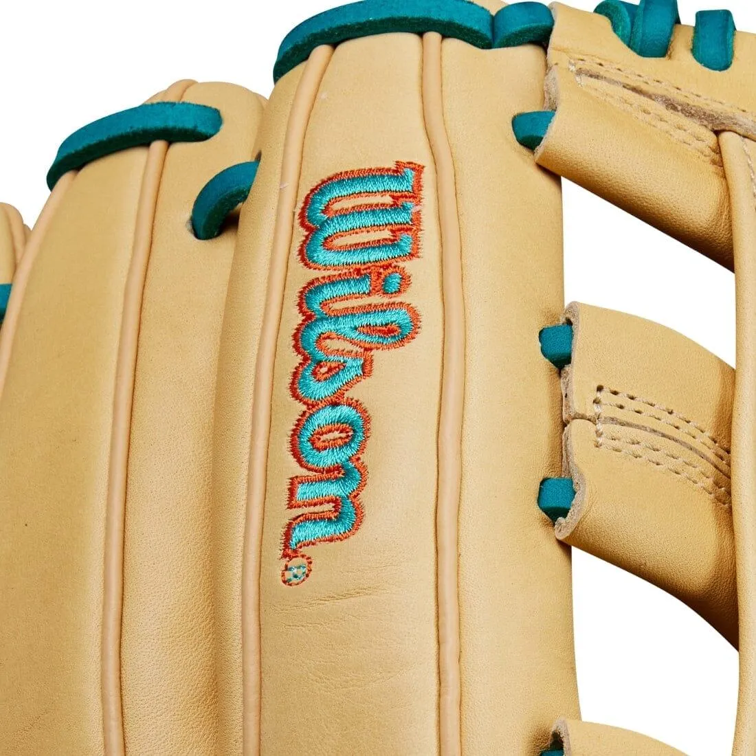 Wilson A1000 DW5 12" Baseball Glove: WBW10258112